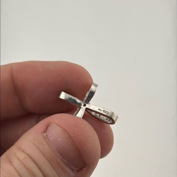 Elegant Sterling Silver Cross Pendant with clear stones - Picture 3 of 3